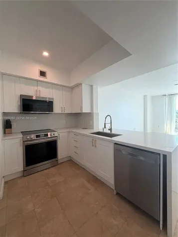 1755 E Hallandale Beach Boulevard Hallandale Beach FL 33009