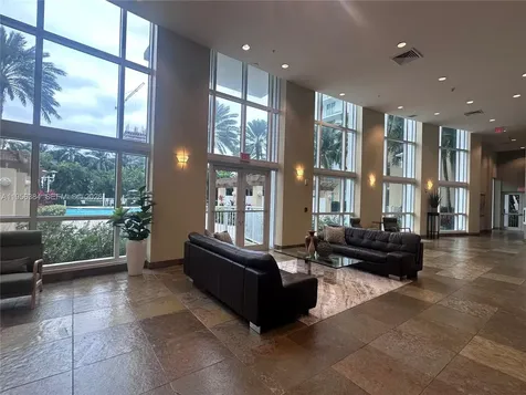 1755 E Hallandale Beach Boulevard Hallandale Beach FL 33009