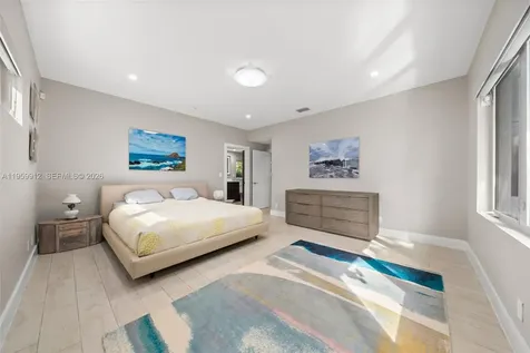 4595 N Jefferson Avenue Miami Beach FL 33140