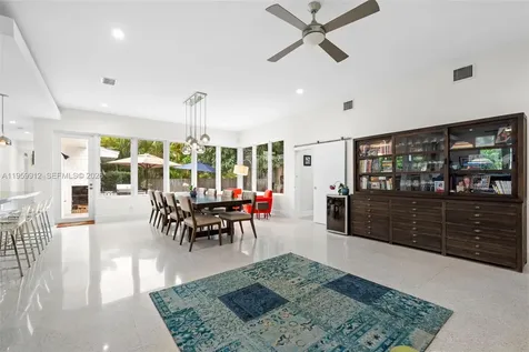 4595 N Jefferson Avenue Miami Beach FL 33140