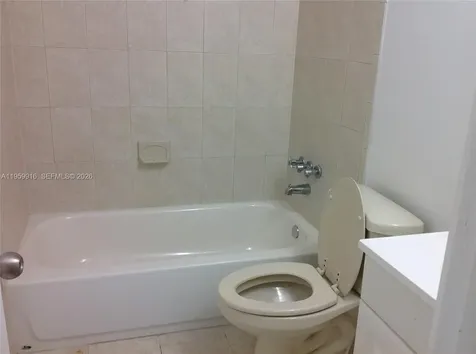 280 SW 11th Avenue Hallandale Beach FL 33009