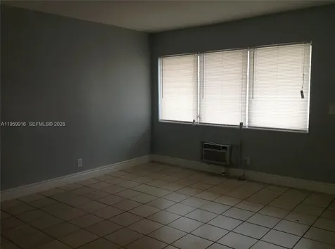 280 SW 11th Avenue Hallandale Beach FL 33009