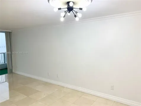 555 NE 15th Street Miami FL 33132