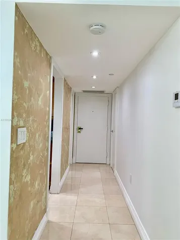 555 NE 15th Street Miami FL 33132