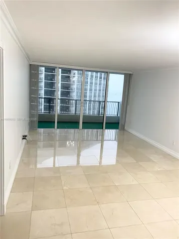555 NE 15th Street Miami FL 33132