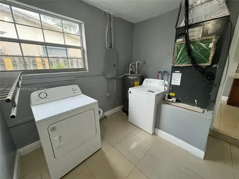 8521 NW 25th Court Sunrise FL 33322