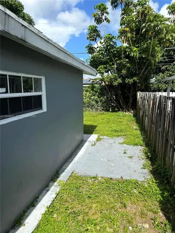 8521 NW 25th Court Sunrise FL 33322