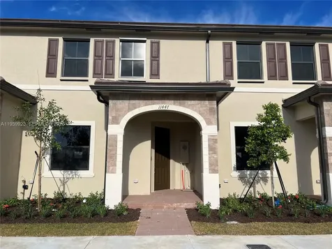 11447 W 34th Court Hialeah FL 33018