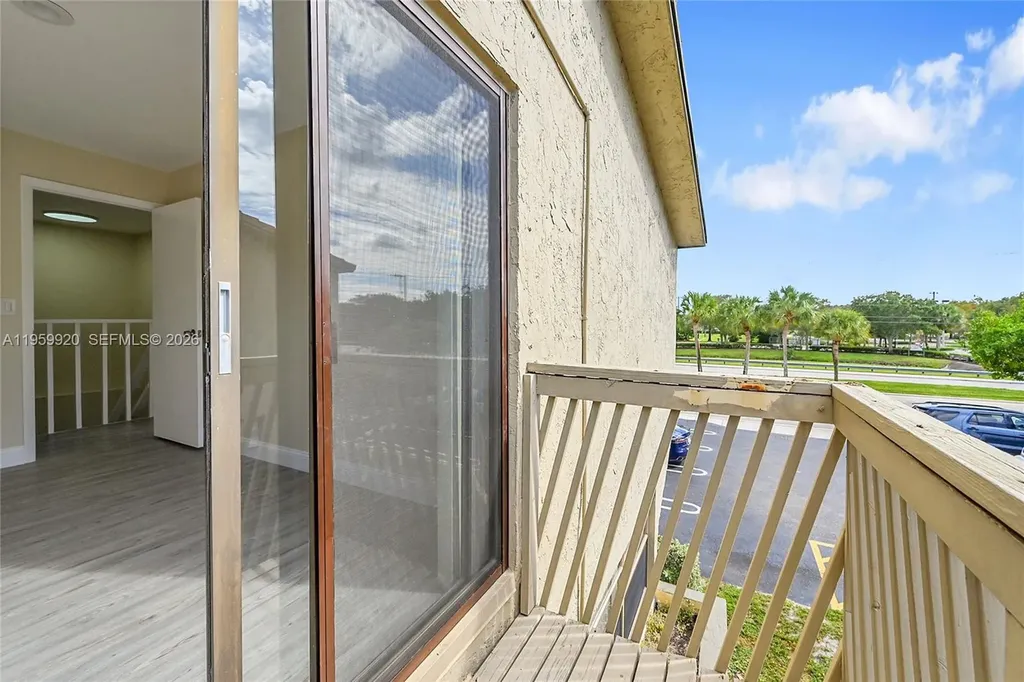 2532 Coral Springs Drive Coral Springs FL 33065