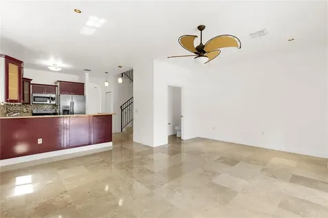 4025 SW 10th Street Miami FL 33134