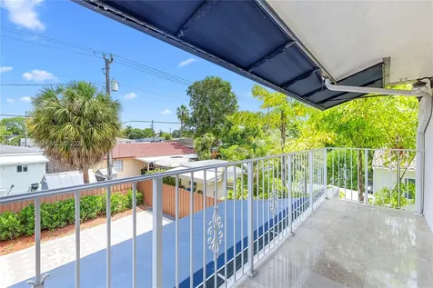 4025 SW 10th Street Miami FL 33134