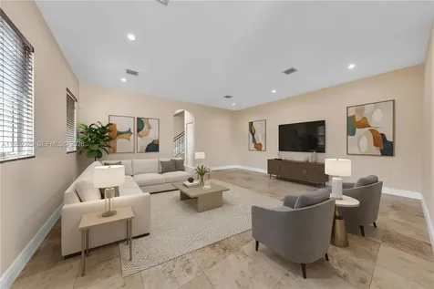 4025 SW 10th Street Miami FL 33134