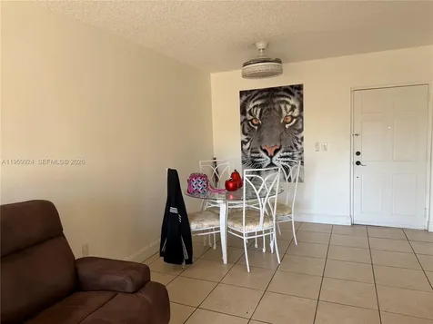 575 W 69th Street Hialeah FL 33014