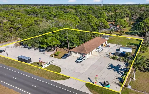 5030 N Courtenay Parkway Merritt Island FL 32953