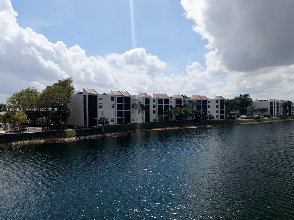 116 Lake Emerald Drive Oakland Park FL 33309