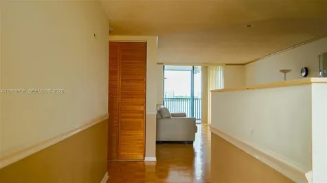 116 Lake Emerald Drive Oakland Park FL 33309
