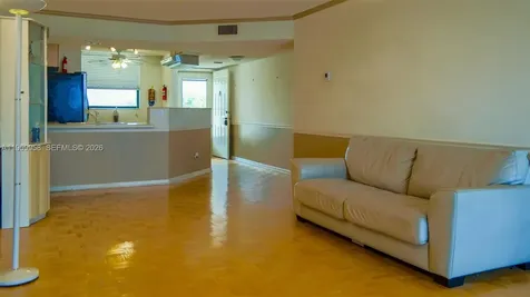116 Lake Emerald Drive Oakland Park FL 33309