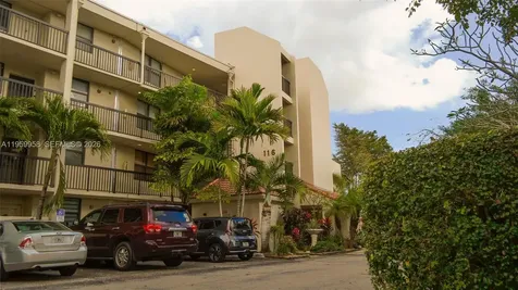 116 Lake Emerald Drive Oakland Park FL 33309