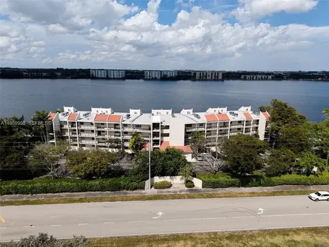 116 Lake Emerald Drive Oakland Park FL 33309