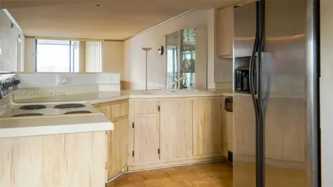 116 Lake Emerald Drive Oakland Park FL 33309