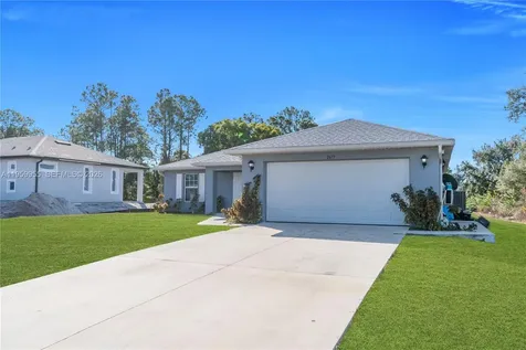 2617 53rd Street W Lehigh Acres FL 33971