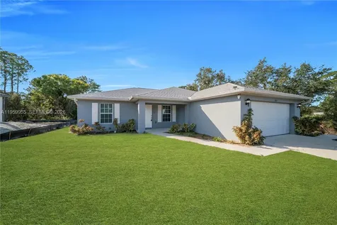 2617 53rd Street W Lehigh Acres FL 33971