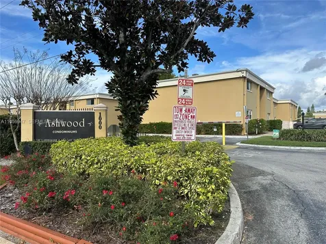 1000 Lake Of The Woods Other City - In The State Of Florida FL 32730