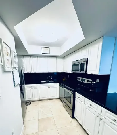 1900 Sunset Harbour Drive Miami Beach FL 33139
