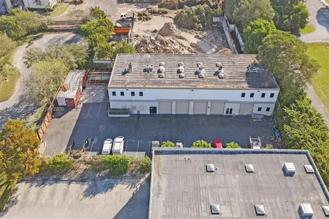 1900 NW 32nd Street Pompano Beach FL 33064