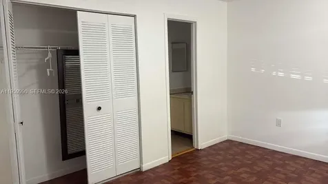 6911 SW 129 Avenue Miami FL 33183