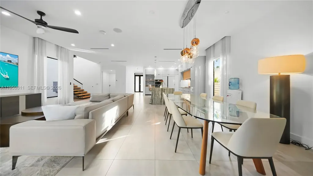 1629 NE 4th Place Fort Lauderdale FL 33301