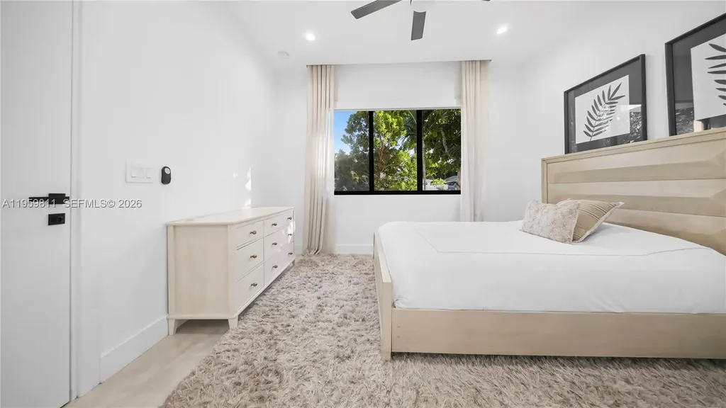 1629 NE 4th Place Fort Lauderdale FL 33301