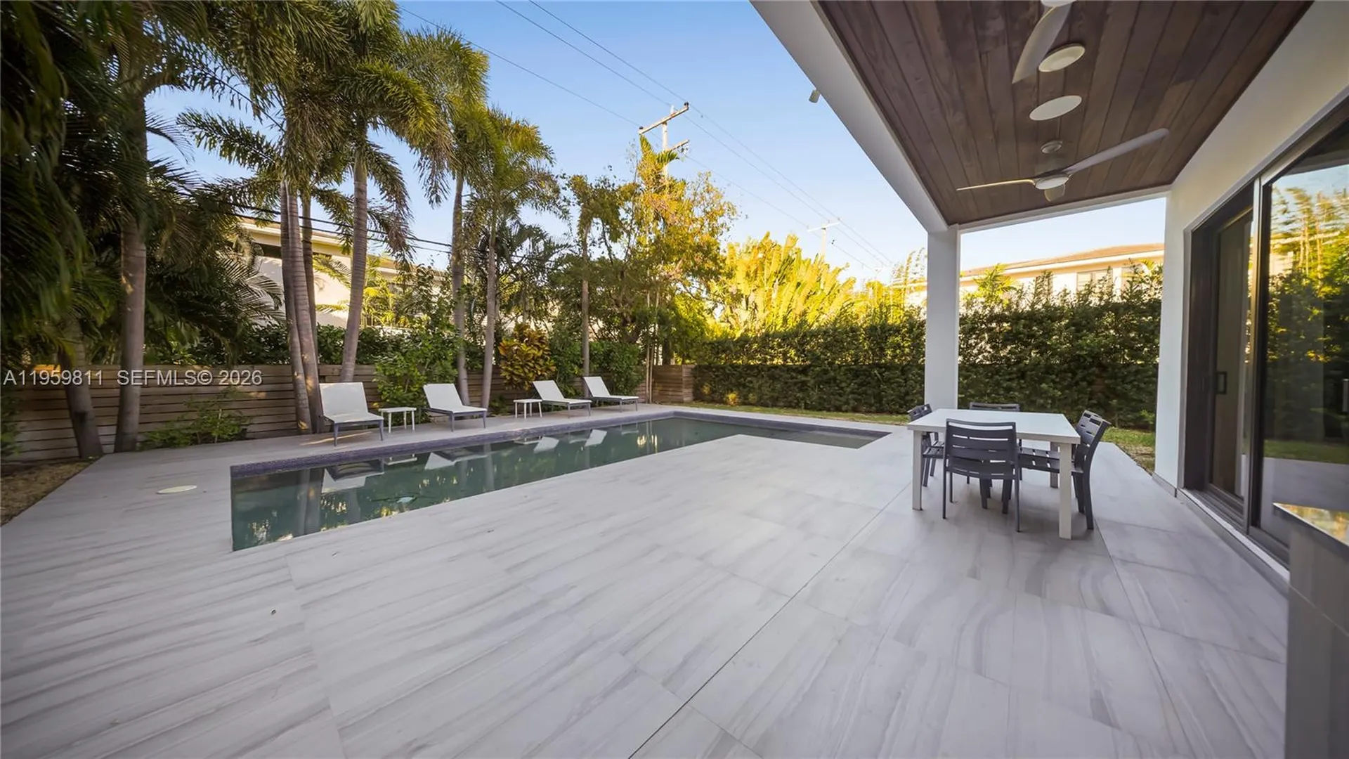 1629 NE 4th Place Fort Lauderdale FL 33301