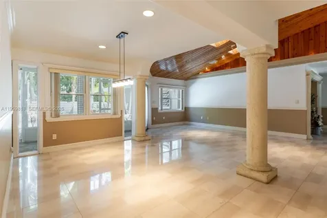 15005 SW 148th Street Miami FL 33196