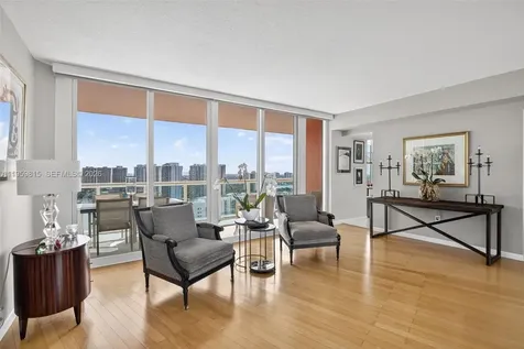3370 Hidden Bay Drive Aventura FL 33180