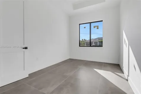 3517 NW 46th Avenue Cape Coral FL 33993