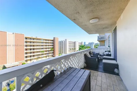 400 NE 12th Avenue Hallandale Beach FL 33009