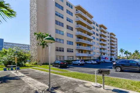 400 NE 12th Avenue Hallandale Beach FL 33009
