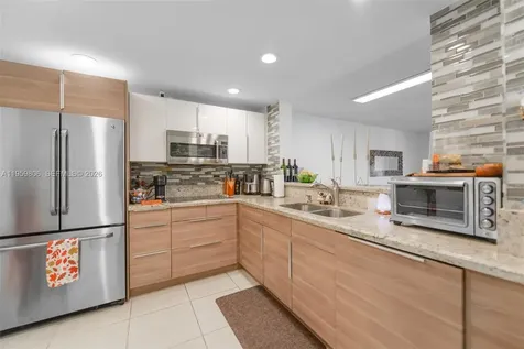 400 NE 12th Avenue Hallandale Beach FL 33009