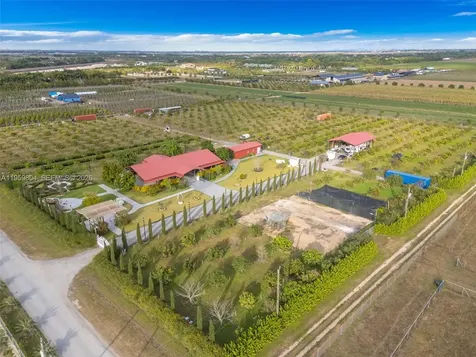 164XX SW 192 Avenue Miami FL 33187