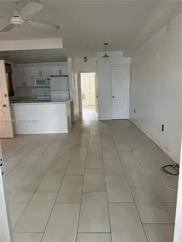 285 NE 191st Street Miami FL 33179