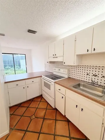 550 SW 115th Avenue Sweetwater FL 33174