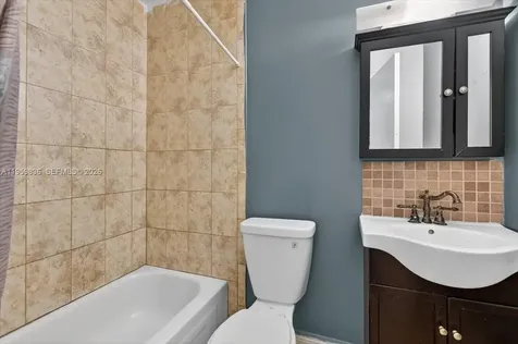 9125 Limetree Lane Pembroke Pines FL 33024