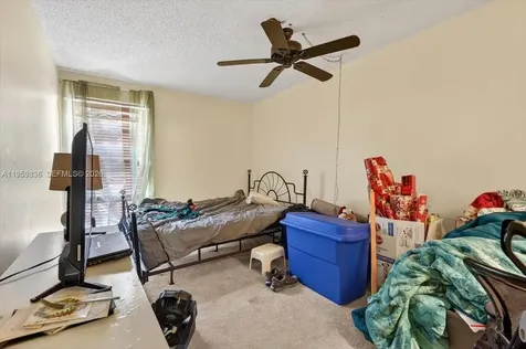 9125 Limetree Lane Pembroke Pines FL 33024