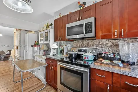9125 Limetree Lane Pembroke Pines FL 33024