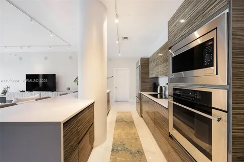 460 NE 28th Street Miami FL 33137