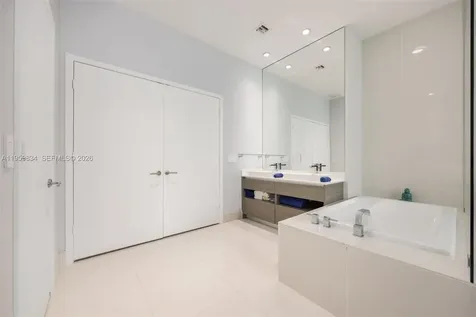 460 NE 28th Street Miami FL 33137