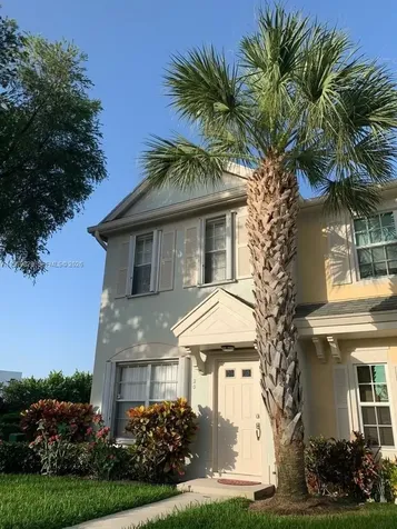 20 Key West Court Weston FL 33326