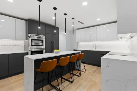 85 W Shore Drive W Miami FL 33133