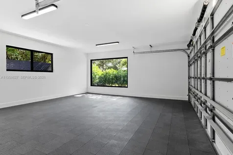 85 W Shore Drive W Miami FL 33133